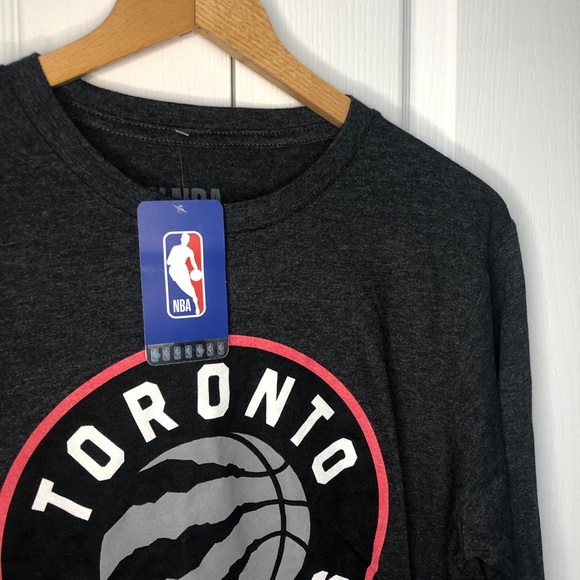 NWT - Raptors NBA Long Sleeve Grey Tee - Medium - Picture 2 of 6